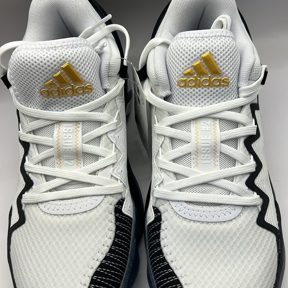 Adidas Basketball Shoes size 6.5 NIB - Picture 3 of 10